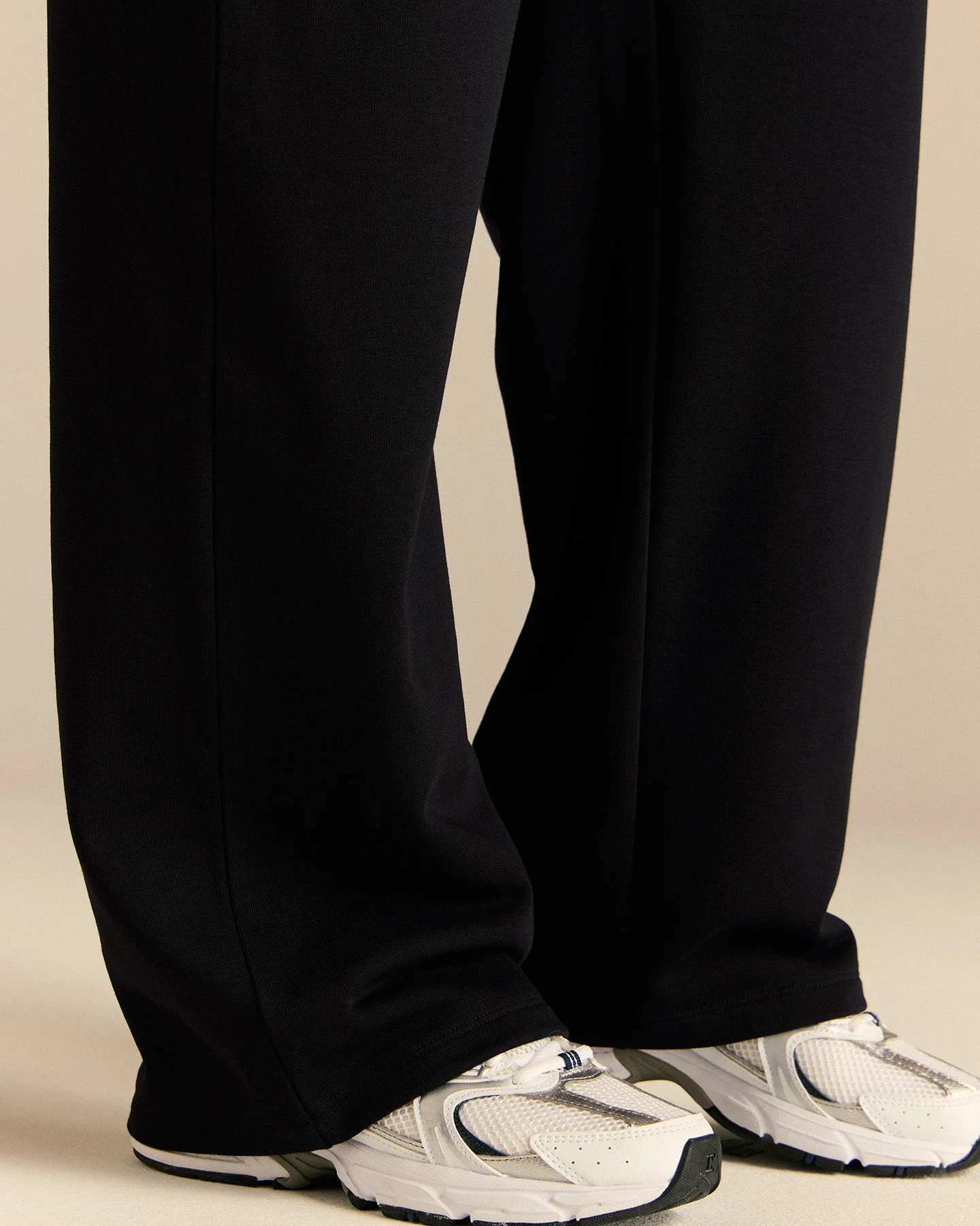 Comfort Lightweight Straight Leg Mid Waist Joggers | Black - Image 2