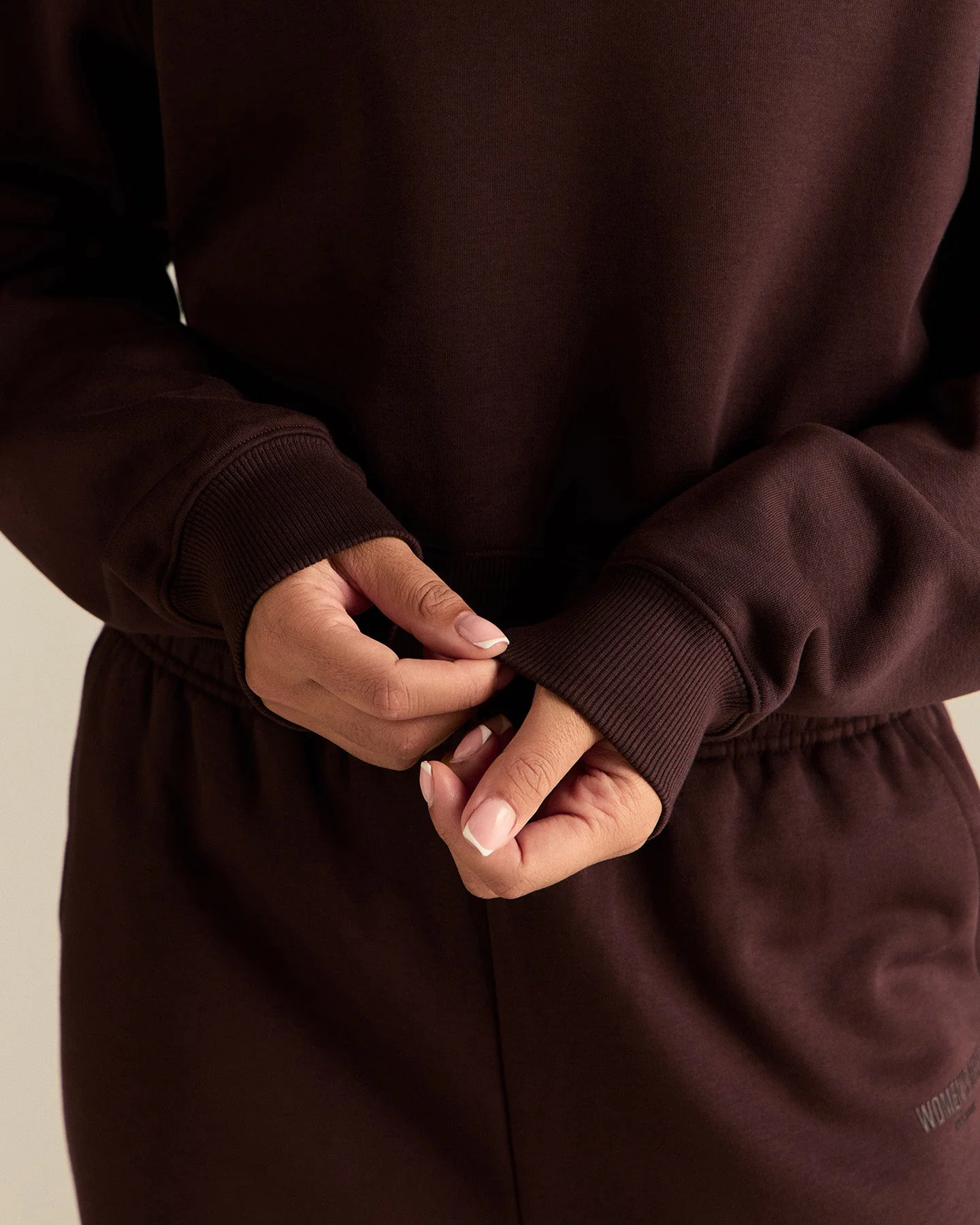 Comfort Outdoor Cropped Crew Neck | Cafe Noir - Image 7