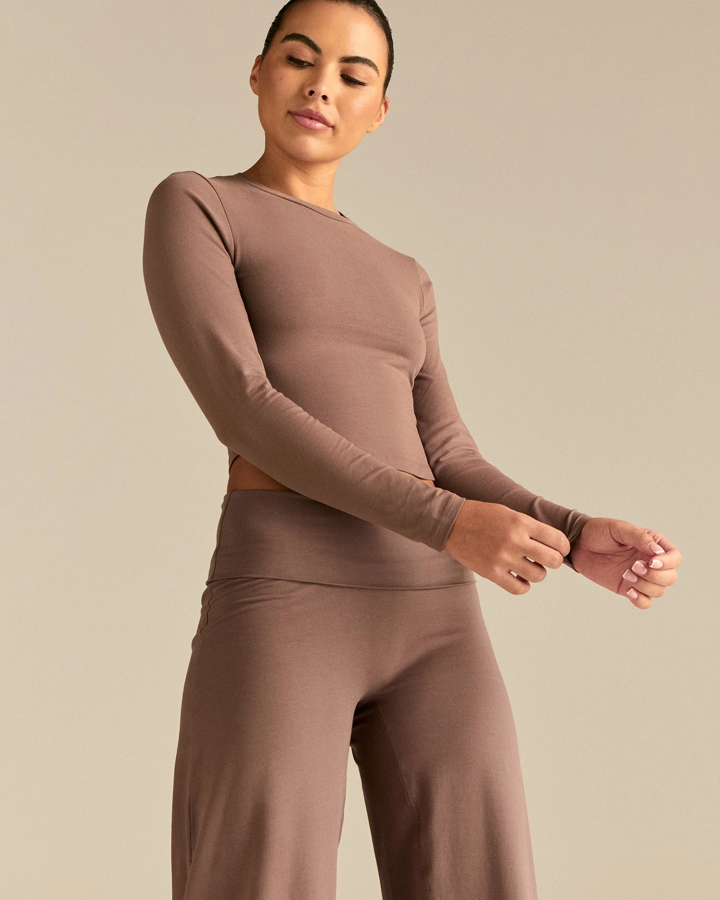 Cotton Contour Long Sleeve T-Shirt | Mocha - Image 8
