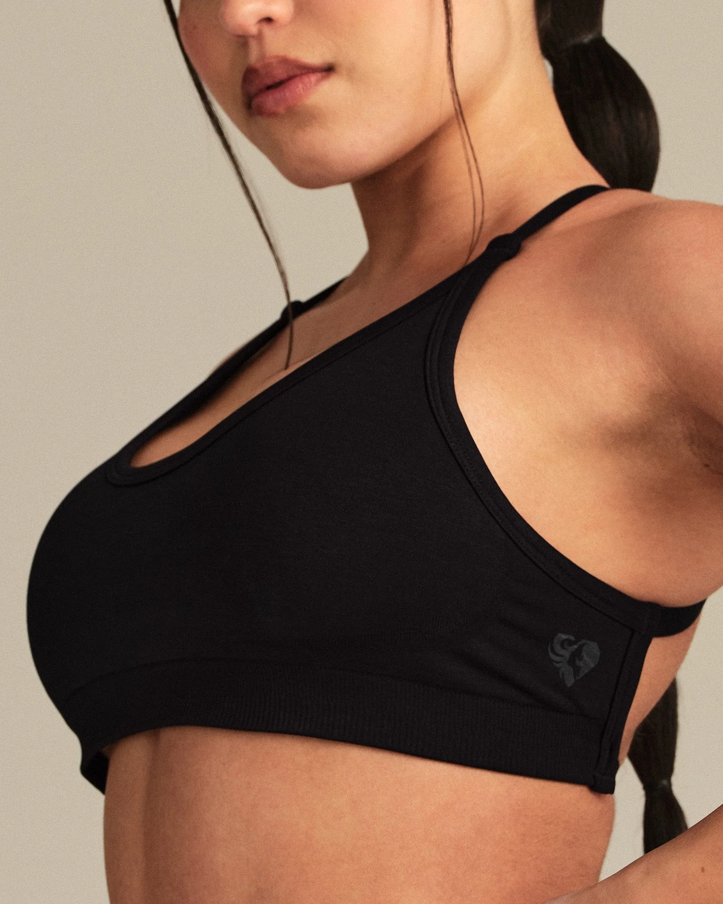 Define 2.0 Cross Back Bra | Black - Image 3