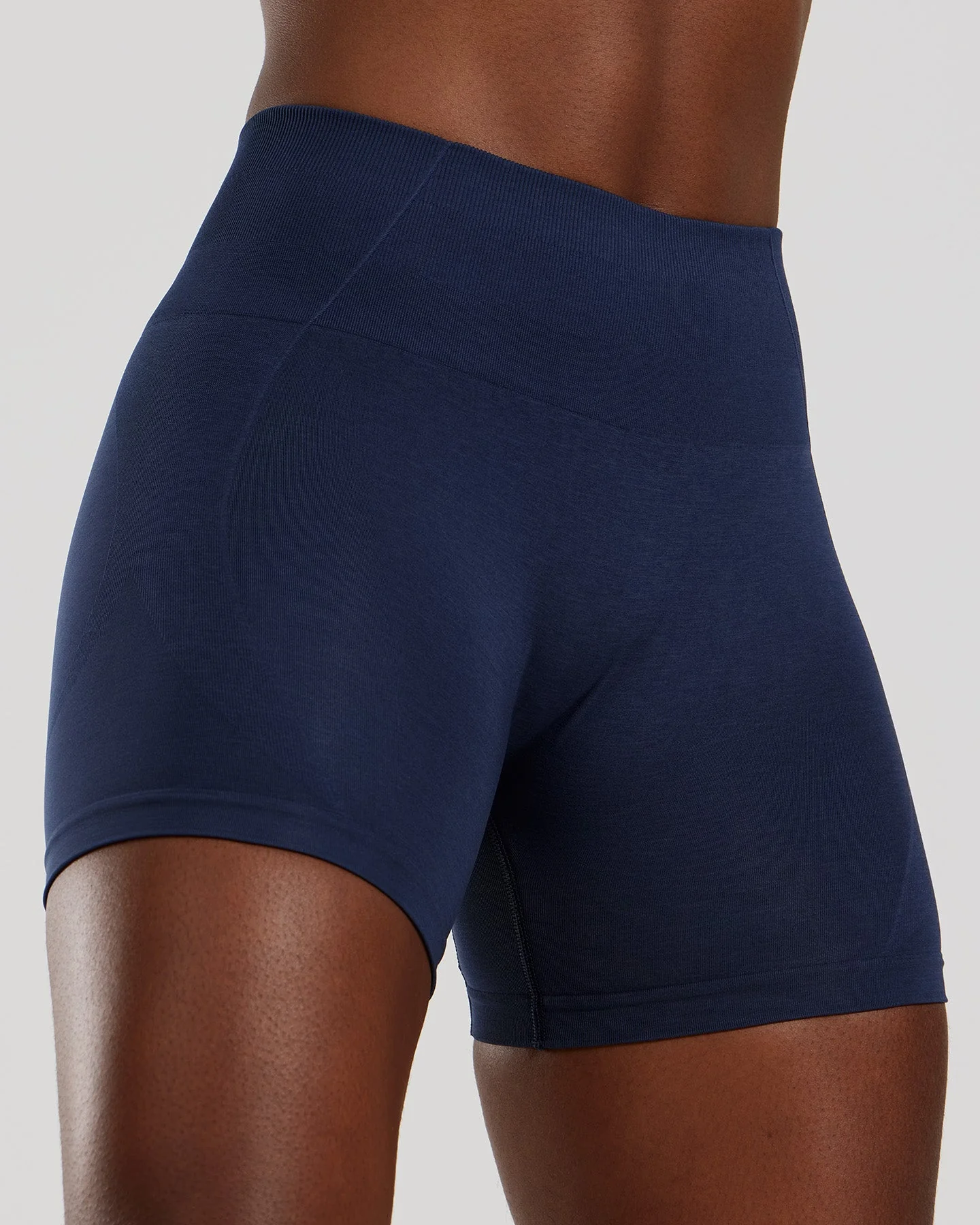 Define 2.0 High Waist Scrunch Shorts 4" | Sapphire Blue - Image 3