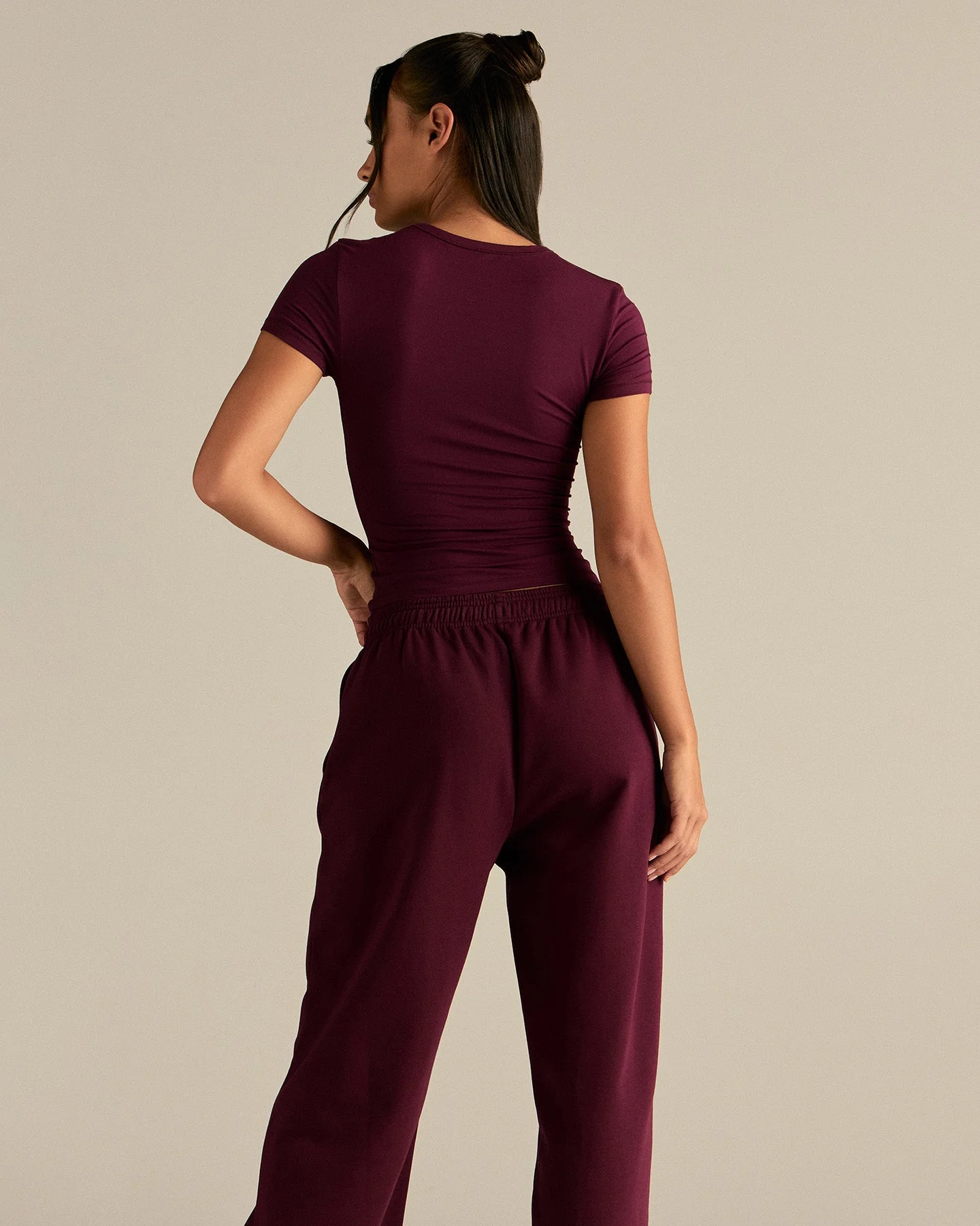 Smooth Contour Midi Short Sleeve T-Shirt | Merlot - Image 8